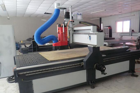 深圳涌創(chuàng)興盛科技公司|HIWIN滾珠絲杠在大型數(shù)控機床的應(yīng)用